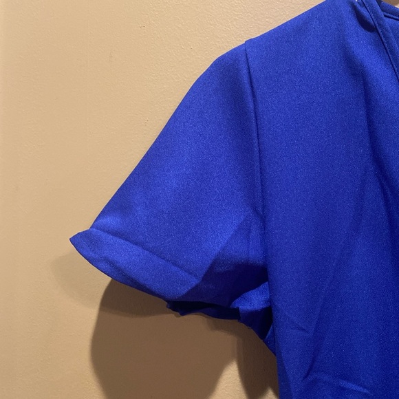 Naggoo new with tags short-sleeved blue wrap dress with ruffle at bottom - Picture 4 of 6